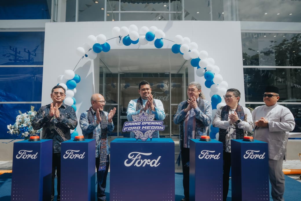 Resmikan Dealer Baru, Ford RMA Indonesia Luncurkan Next-Gen Ford Everest Sport di Medan